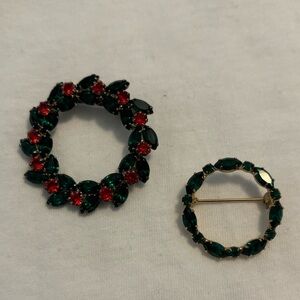 Christmas Brooch Set